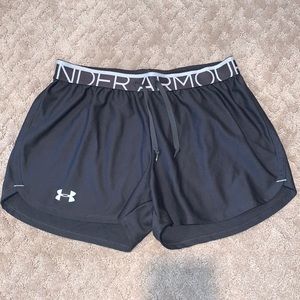 UNDER ARMOUR SHORTS